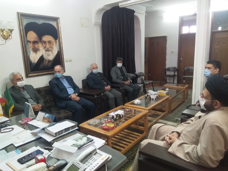 دیدار رئیس سازمان چای کشور و هیات همراه با امام جمعه محترم شهرستان لاهیجان