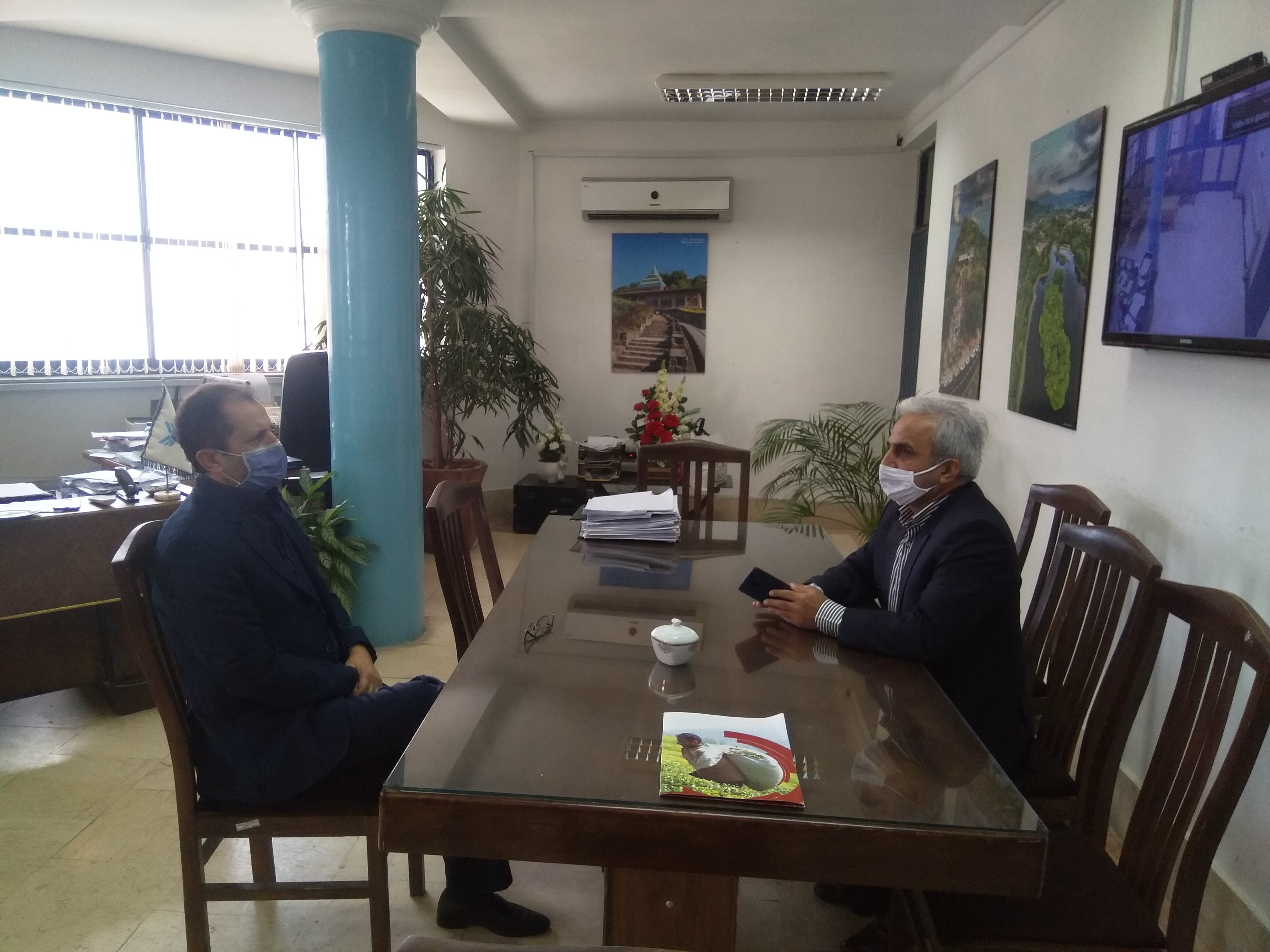 نشست رئیس سازمان چای کشور با رئیس دانشگاه آزاد اسلامی واحد لاهیجان